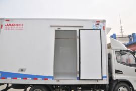 帅铃E中体&nbsp;冷藏车上装图片