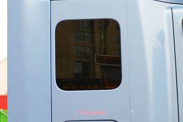 ���� �����V7�ؿ� 560���� 6X4 AMT�Զ�����ͷǣ����(����b)(HFC4253C1K7E45KS)ͼƬ