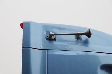 ���� �����V7�ؿ� 560���� 6X4 AMT�Զ�����ͷǣ����(����b)(HFC4253C1K7E45KS)ͼƬ