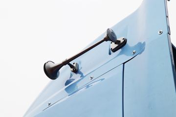 ���� �����V7�ؿ� 560���� 6X4 AMT�Զ�����ͷǣ����(����b)(HFC4253C1K7E45KS)ͼƬ