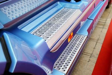 ���� �����V7�ؿ� 560���� 6X4 AMT�Զ�����ͷǣ����(����b)(HFC4253C1K7E45KS)ͼƬ