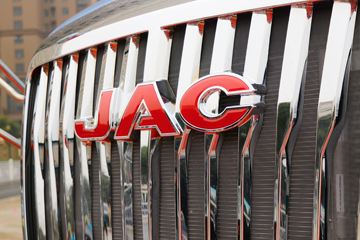 ���� �����V7�ؿ� 560���� 6X4 AMT�Զ�����ͷǣ����(����b)(HFC4253C1K7E45KS)ͼƬ