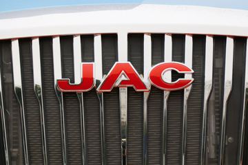 ���� �����V7�ؿ� 560���� 6X4 AMT�Զ�����ͷǣ����(����b)(HFC4253C1K7E45KS)ͼƬ