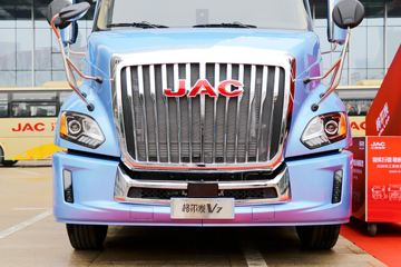 ���� �����V7�ؿ� 560���� 6X4 AMT�Զ�����ͷǣ����(����b)(HFC4253C1K7E45KS)ͼƬ