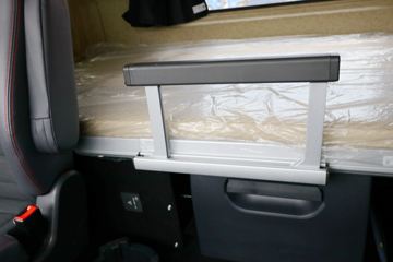 ���� �����V7�ؿ� 560���� 6X4 AMT�Զ�����ͷǣ����(����b)(HFC4253C1K7E45KS)ͼƬ