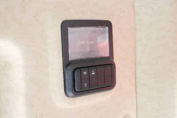 ���� �����V7�ؿ� 560���� 6X4 AMT�Զ�����ͷǣ����(����b)(HFC4253C1K7E45KS)ͼƬ