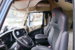 江淮 格尔发V7重卡 560马力 6X4 AMT自动挡长头牵引车(国六b)(HFC4253C1K7E45KS)