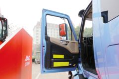 江淮 格尔发V7重卡 560马力 6X4 AMT自动挡长头牵引车(国六b)(HFC4253C1K7E45KS)