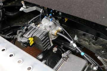 ���� �����V7�ؿ� 560���� 6X4 AMT�Զ�����ͷǣ����(����b)(HFC4253C1K7E45KS)ͼƬ