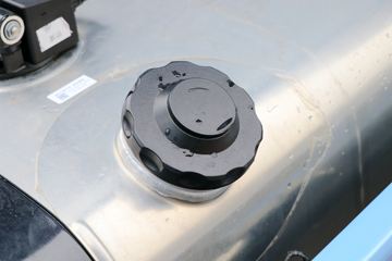 ���� �����V7�ؿ� 560���� 6X4 AMT�Զ�����ͷǣ����(����b)(HFC4253C1K7E45KS)ͼƬ