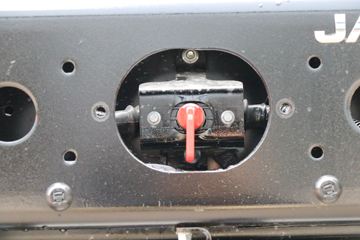 ���� �����V7�ؿ� 560���� 6X4 AMT�Զ�����ͷǣ����(����b)(HFC4253C1K7E45KS)ͼƬ