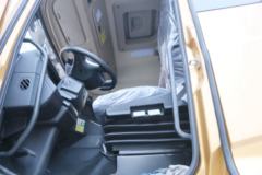 华菱 汉马H7重卡 460马力 6X4 牵引车(国六)(HN4250H46C4M6) 华菱 汉马H7重卡 460马力 6X4 牵引车(国六)(HN4250H46C4M6)