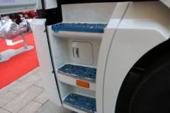 华菱 汉马H9重卡 460马力 6X4 牵引车(国六)(HN4250A46C4M6)