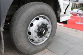 华菱M5&nbsp;牵引车底盘                                                图片