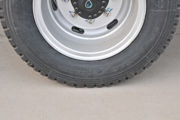 ���� ˧��Q8 154���� 4X2 5.25���Ű������ػ���(HFC1141P91K1C6V)ͼƬ