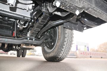 ���� ˧��Q8 154���� 4X2 5.25���Ű������ػ���(HFC1141P91K1C6V)ͼƬ