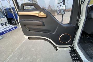 ���� ����J5 132���� 3.85���Ű������ῨͼƬ