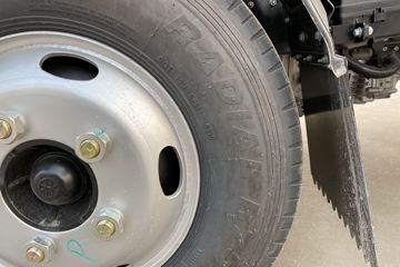 ���� ����J5 132���� 3.85���Ű������ῨͼƬ