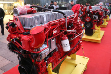 CM6D10系列&nbsp;发动机外观                                                图片