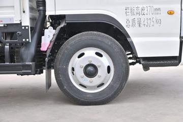 ���� ����E3 102���� 3.7�׵��������ῨͼƬ
