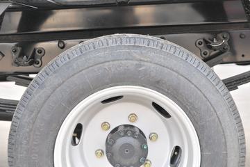 ���� ����E3 102���� 3.7�׵��������ῨͼƬ