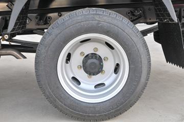 ���� ����E3 102���� 3.7�׵��������ῨͼƬ