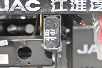 ���� ����E3 102���� 3.7�׵��������ῨͼƬ
