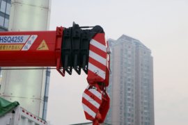 华菱M5&nbsp;随车吊上装图片