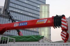 华菱重卡 390马力 8X4 随车起重车(国六)(AH5310JSQ2L6) 华菱重卡 390马力 8X4 随车起重车(国六)(AH5310JSQ2L6)