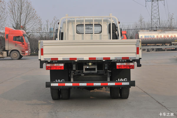 优惠 0.6万 广州骏轩骏铃V6载货车促销中