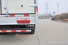 江淮 骏铃E5 116马力 4.15米单排厢式轻卡(HFC5043XXYP92K1C2V-S)