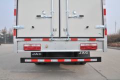 江淮 骏铃E5 116马力 4.15米单排厢式轻卡(HFC5043XXYP92K1C2V-S)