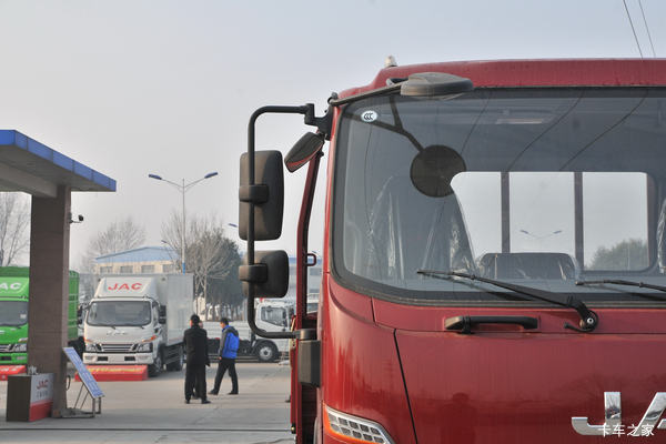 江淮骏铃V8载货汽车,大马力,大吨位,载货无忧