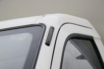 ������Խ��X3 3.5T 3.19�׵��Ŵ��綯��ʽ΢��53kWhͼƬ