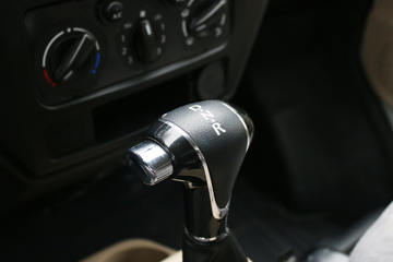 ������Խ��X3 3.5T 3.19�׵��Ŵ��綯��ʽ΢��53kWhͼƬ