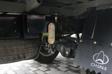 ������Խ��X3 3.5T 3.19�׵��Ŵ��綯��ʽ΢��53kWhͼƬ