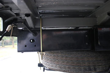 ������Խ��X3 3.5T 3.19�׵��Ŵ��綯��ʽ΢��53kWhͼƬ