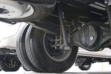 ������Խ��X3 3.5T 3.19�׵��Ŵ��綯��ʽ΢��53kWhͼƬ