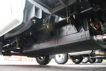 ������Խ��X3 3.5T 3.19�׵��Ŵ��綯��ʽ΢��53kWhͼƬ