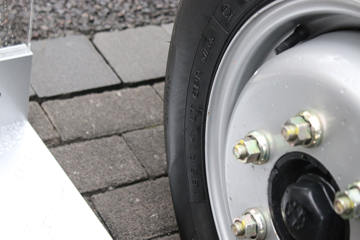 ������Խ��X3 3.5T 3.19�׵��Ŵ��綯��ʽ΢��53kWhͼƬ