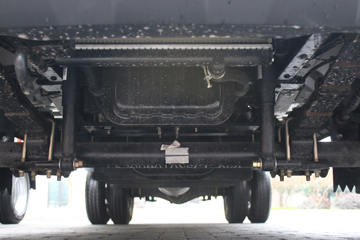 ������Խ��X3 3.5T 3.19�׵��Ŵ��綯��ʽ΢��53kWhͼƬ