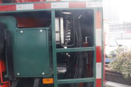 汉马H9&nbsp;随车吊底盘图片