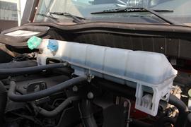 奔驰Zetros&nbsp;载货车底盘                                                图片