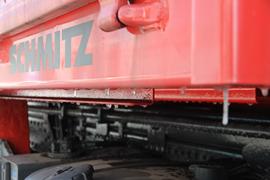 奔驰Zetros&nbsp;载货车上装                                                图片