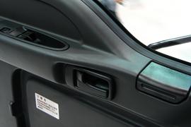 五十铃&nbsp;冷藏车驾驶室图片