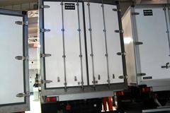 庆铃 五十铃FTR 175马力 4X2 冷藏车(QL5140XLCTQFRJ)