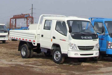 唐骏 欧铃 全封闭 栏板式 四轮低速货车(后双轮)