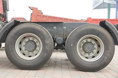 北奔 V3重卡 380马力 6X4 牵引车(ND42503B32J7)