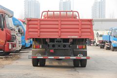 时代汽车 康瑞中卡 140马力 4X2 排半载货车
