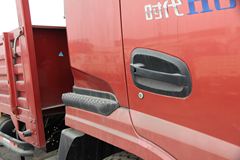 时代汽车 康瑞中卡 140马力 4X2 排半载货车